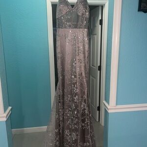 Elegant Women's Prom Dress - Dusty Mauve Floral Sequin Gown